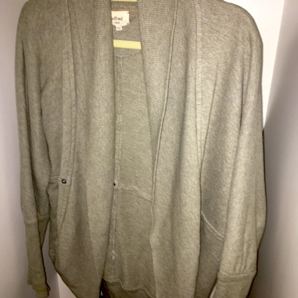 Aritzia cardigan